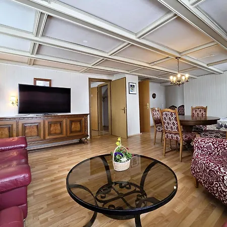 Lilo-4-zimmer By Interhome